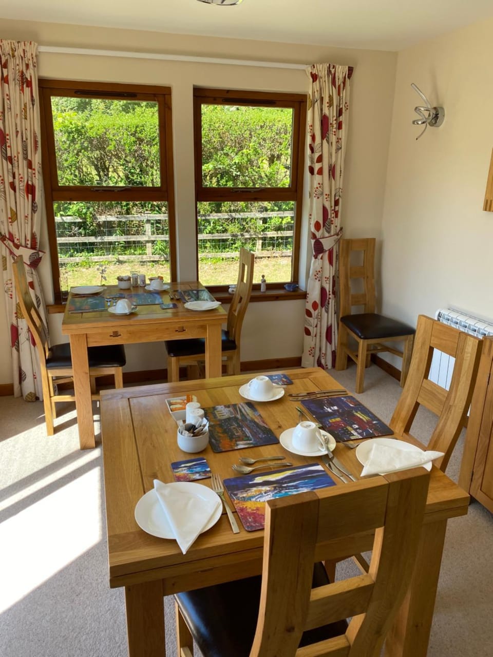 Dining area, Internal: Not applicable to any particular room