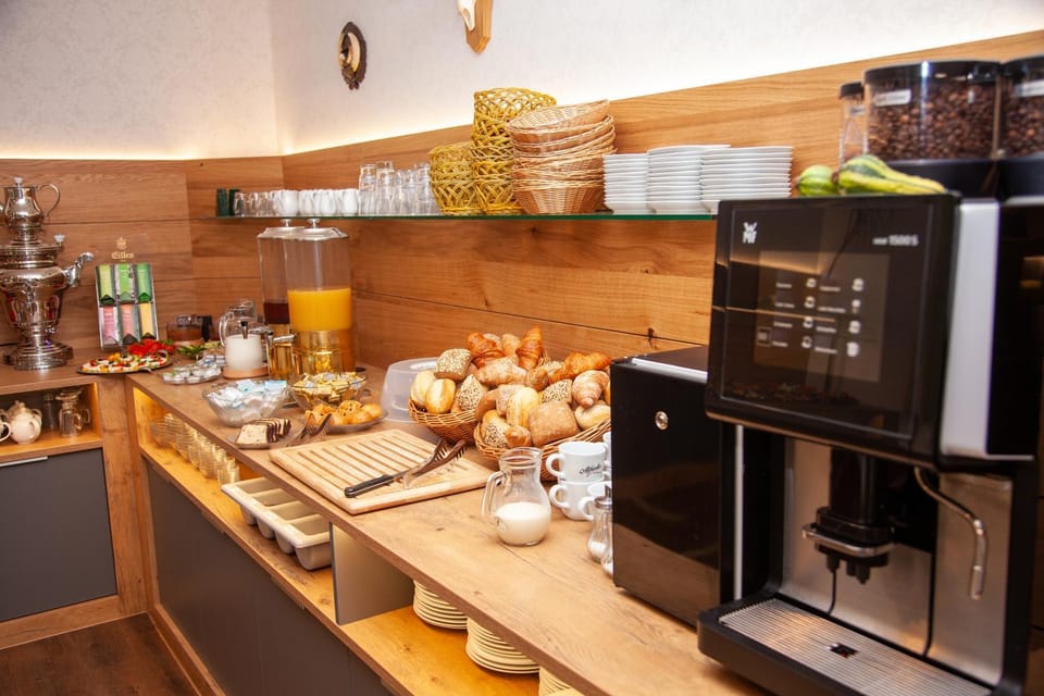 Restaurant/places to eat, Breakfast