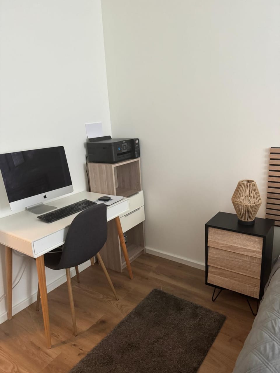Une Chambre dans un appartement Vacation rental in Île-de-France