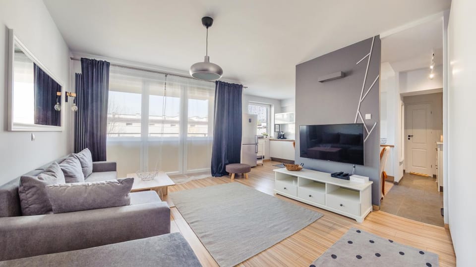 TV and multimedia, Seating area