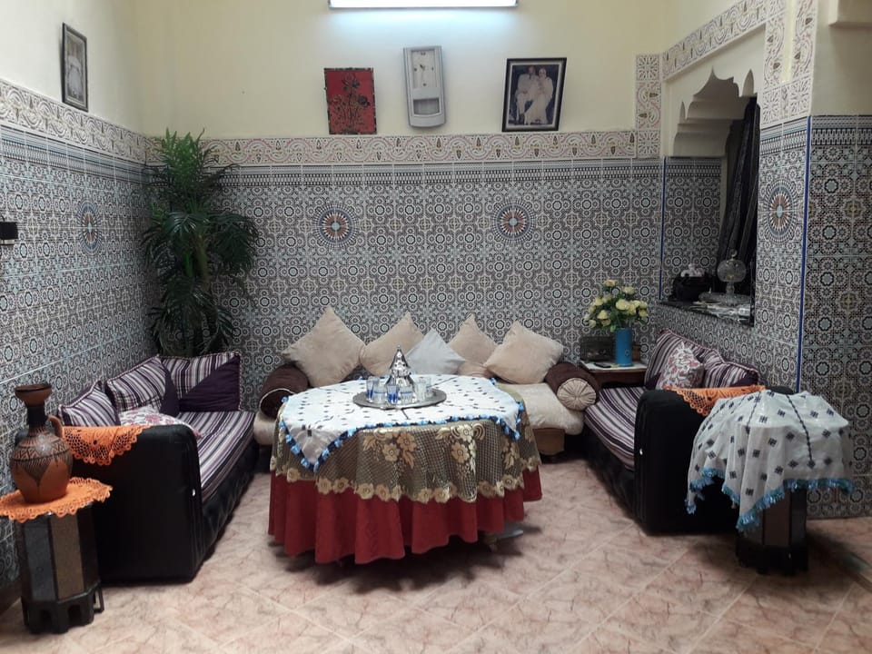 Property building, Restaurant/places to eat, Living room, Other, Seating area, Dining area, Dinner, Dinner, wedding