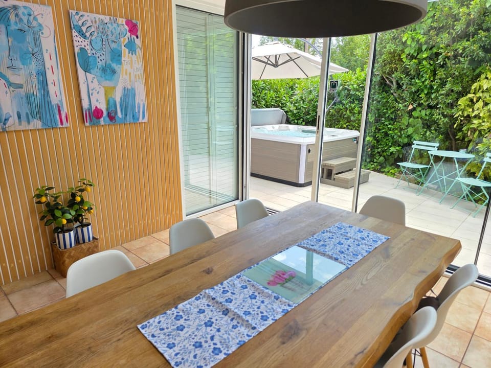 Patio, Balcony/Terrace, Dining area