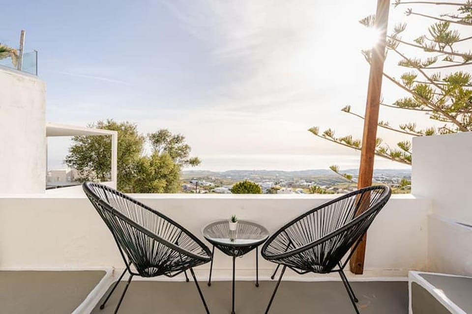 Patio, Day, Natural landscape, View (from property/room), Balcony/Terrace, Sea view