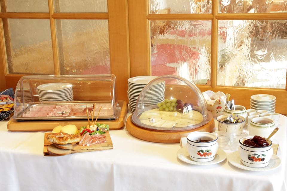 Buffet breakfast