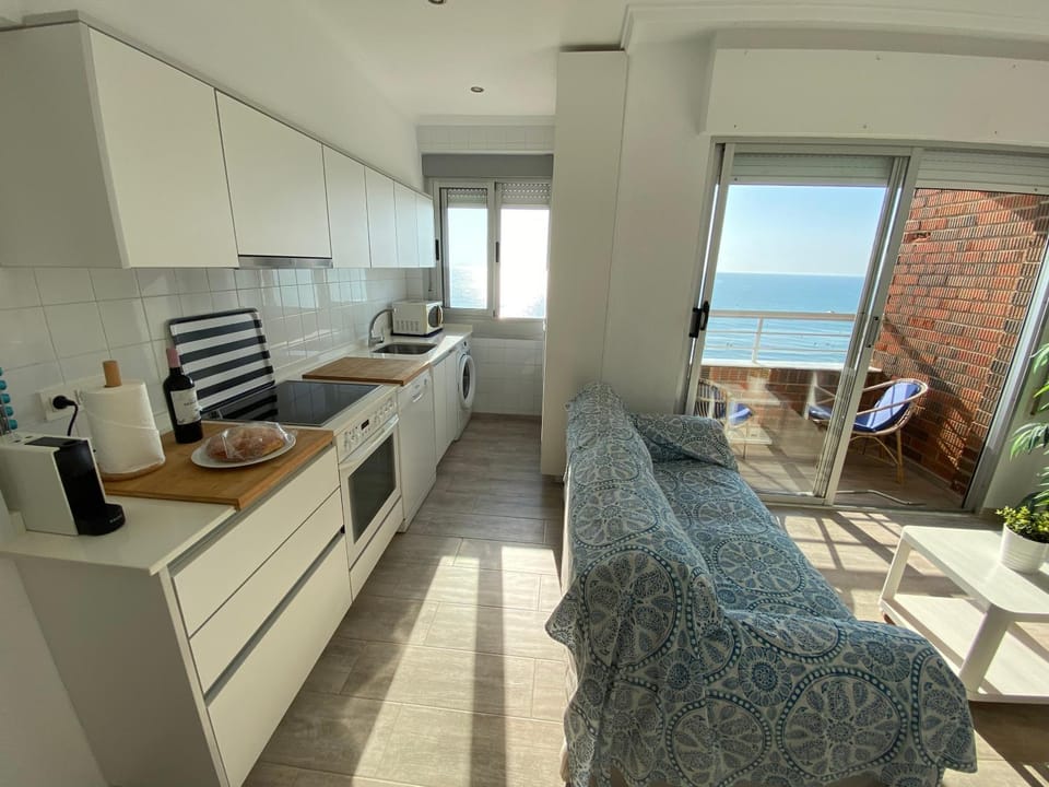 dishwasher, minibar, laundry, kitchen