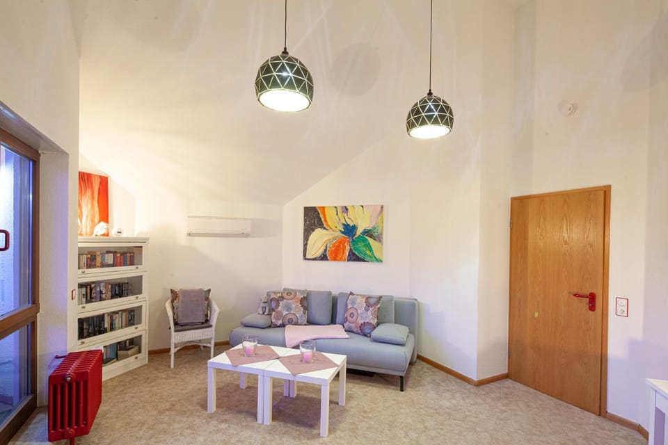 Library, Living room