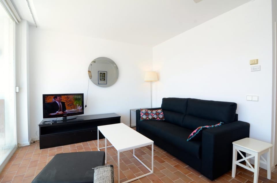 Communal lounge/ TV room, Living room