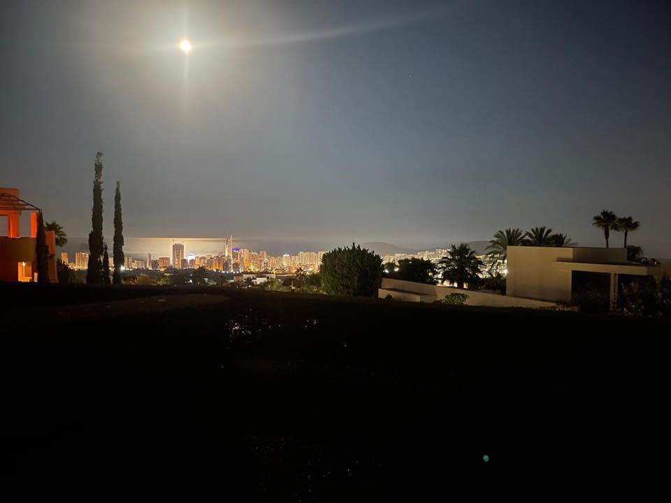 Night, Balcony/Terrace, City view