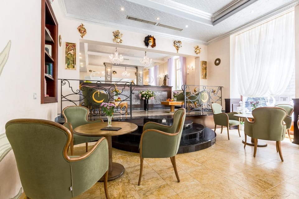 Lobby or reception, Lounge or bar