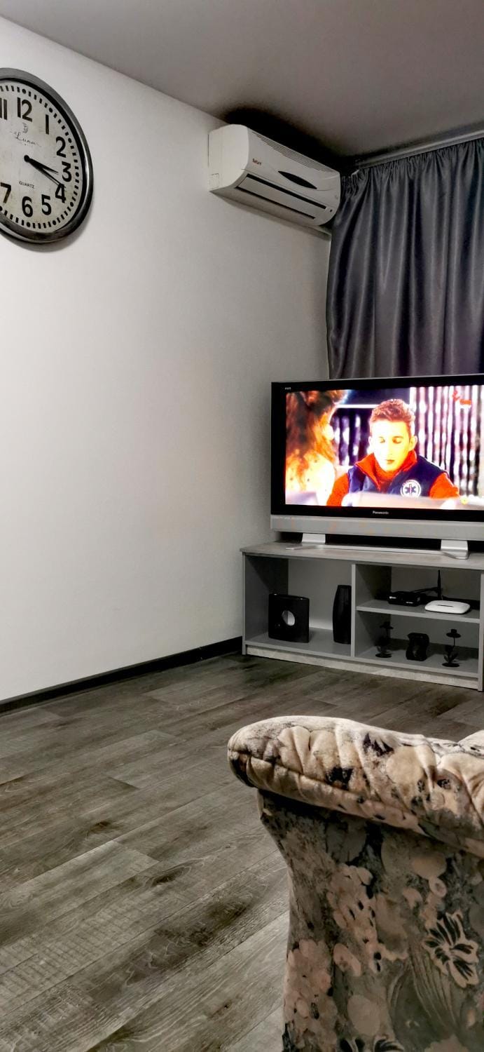 НЕ ОТКЛЮЧАЮТ СВЕТ Квартира на проспекте Поля 127 Apartment in Dnipro