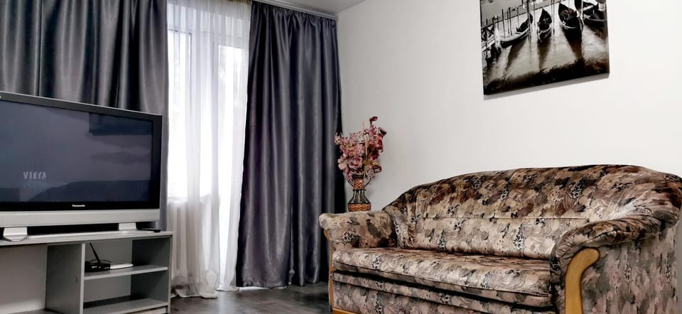 НЕ ОТКЛЮЧАЮТ СВЕТ Квартира на проспекте Поля 127 Apartment in Dnipro