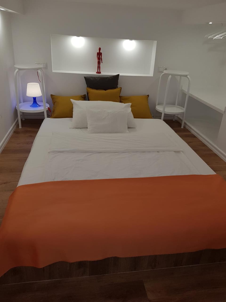 Bed, Bedroom