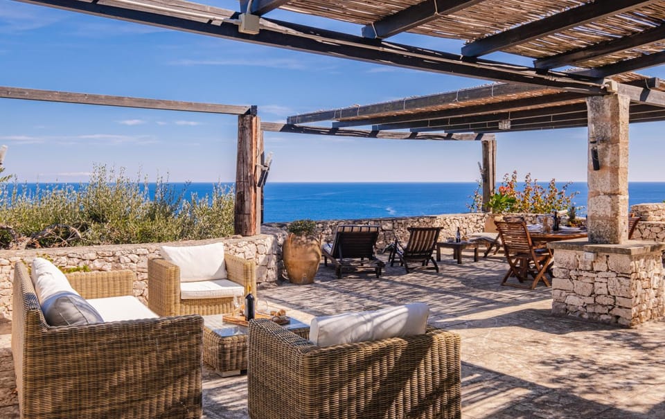 Balcony/Terrace, Seating area, Dining area, Sea view