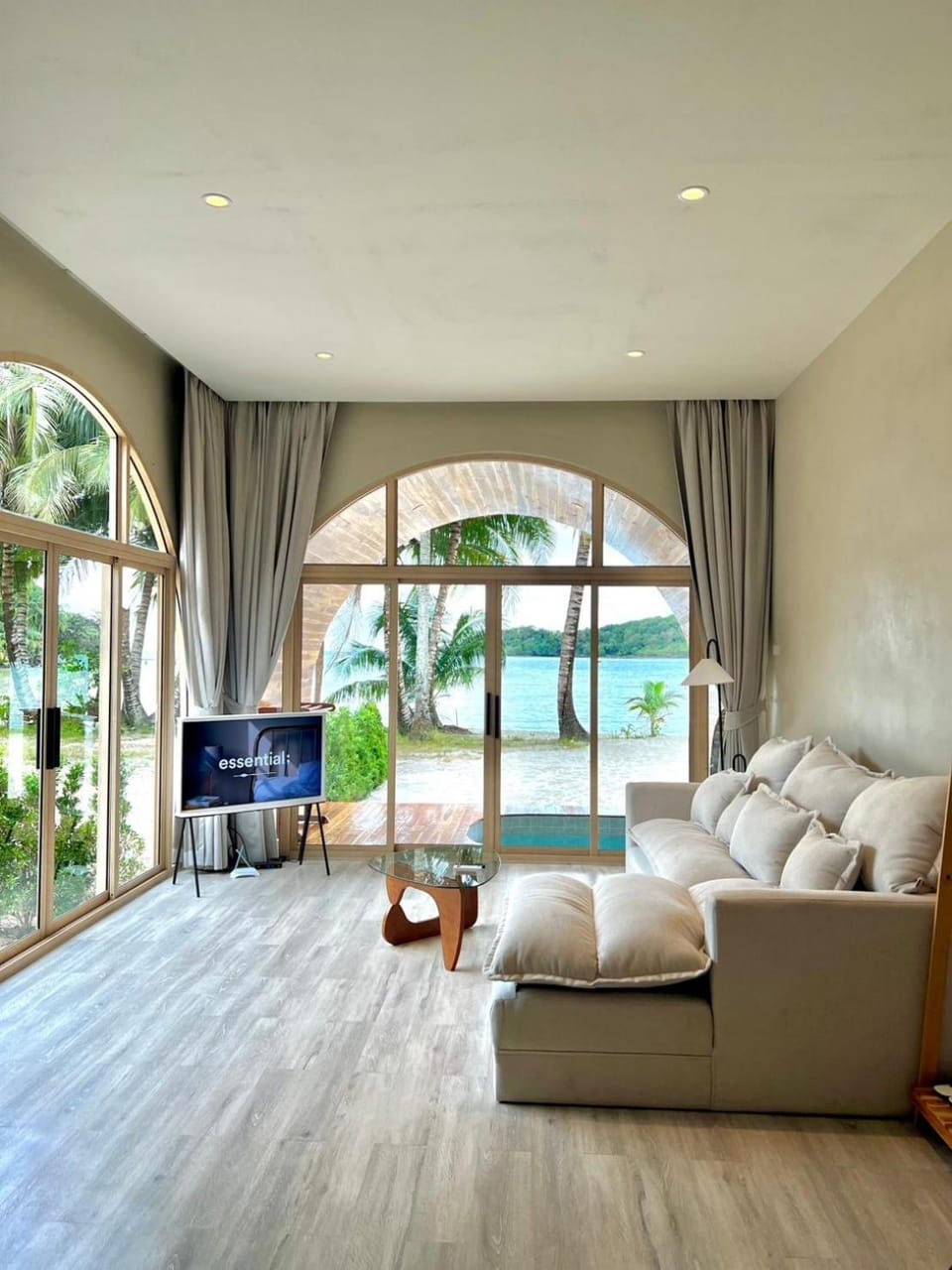 TV and multimedia, Living room, Photo of the whole room, Seating area