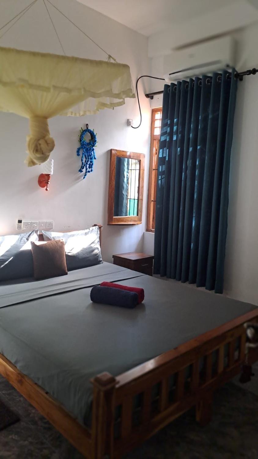 Pearl Bungalow Trincomalee Bed and Breakfast in Sri Lanka