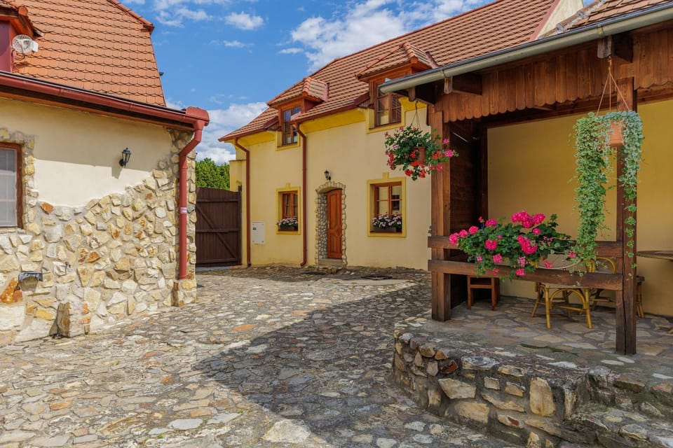 Property building, Patio, Day