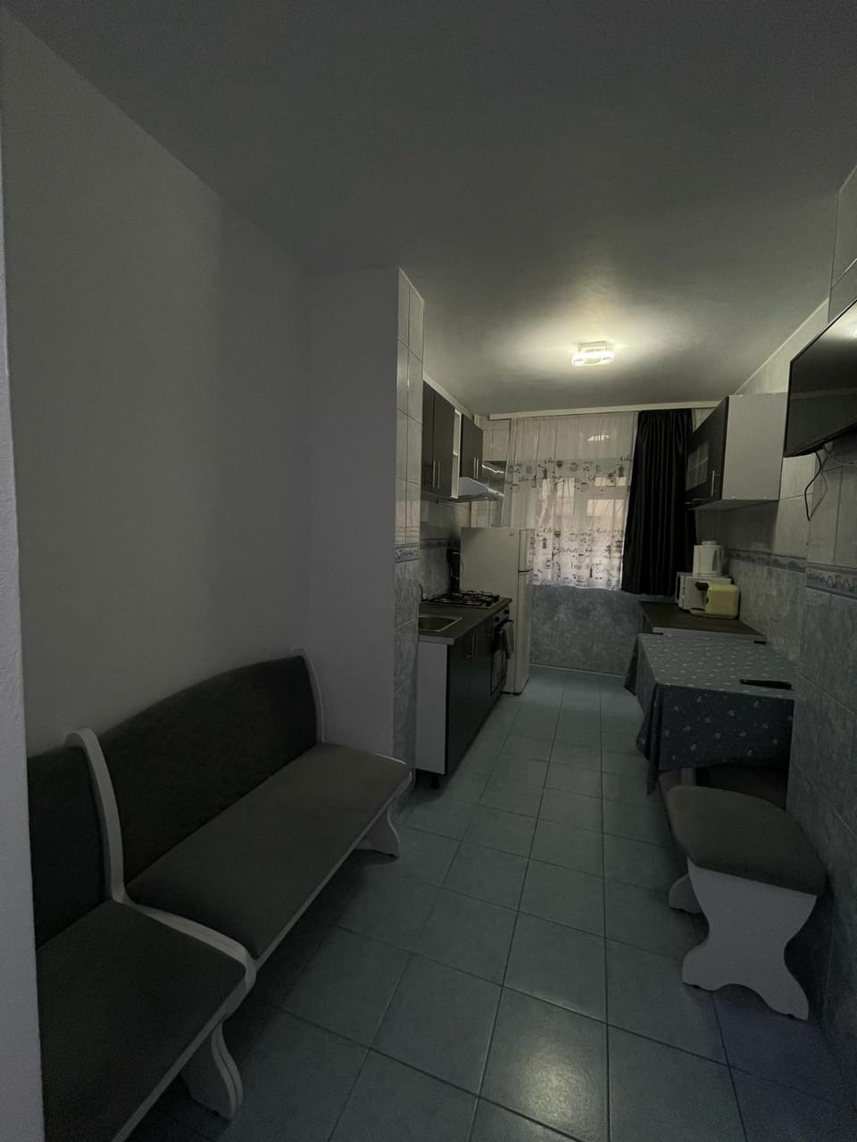 Kitchen or kitchenette, Living room