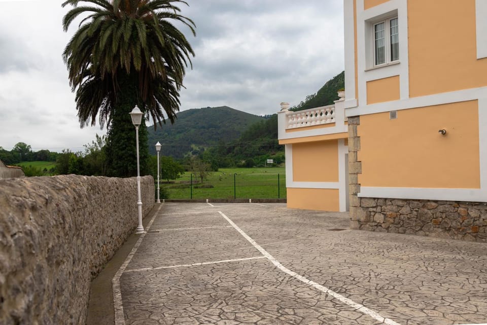 Property building, Parking