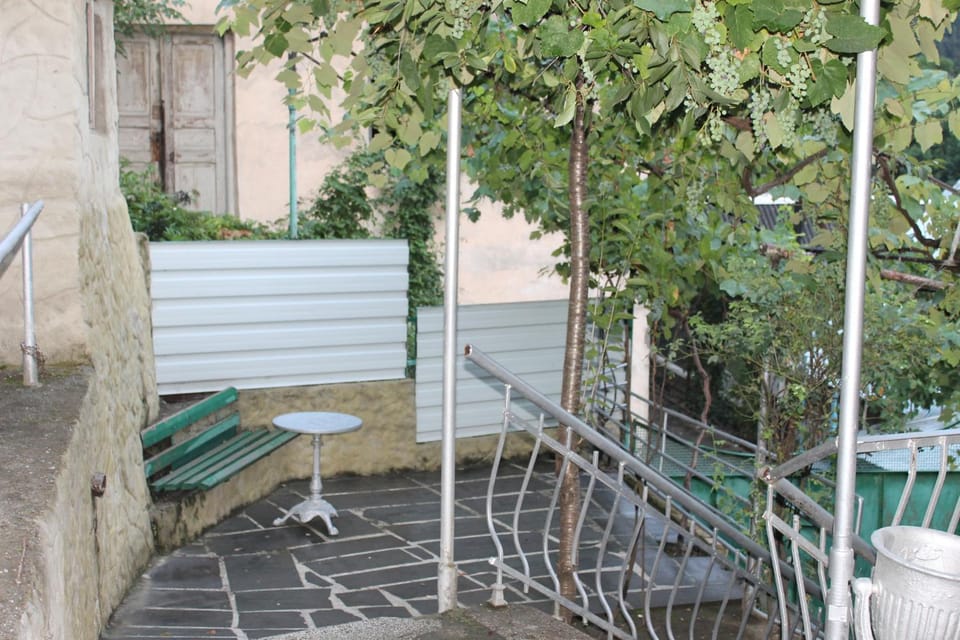 BBQ facilities, Garden, Balcony/Terrace