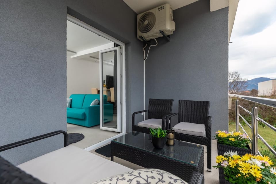 Tramonto Apartments Apartment in Kotor Municipality