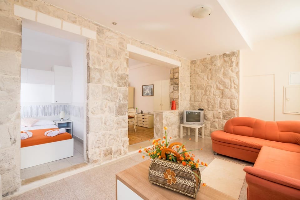 Facade/entrance, Living room