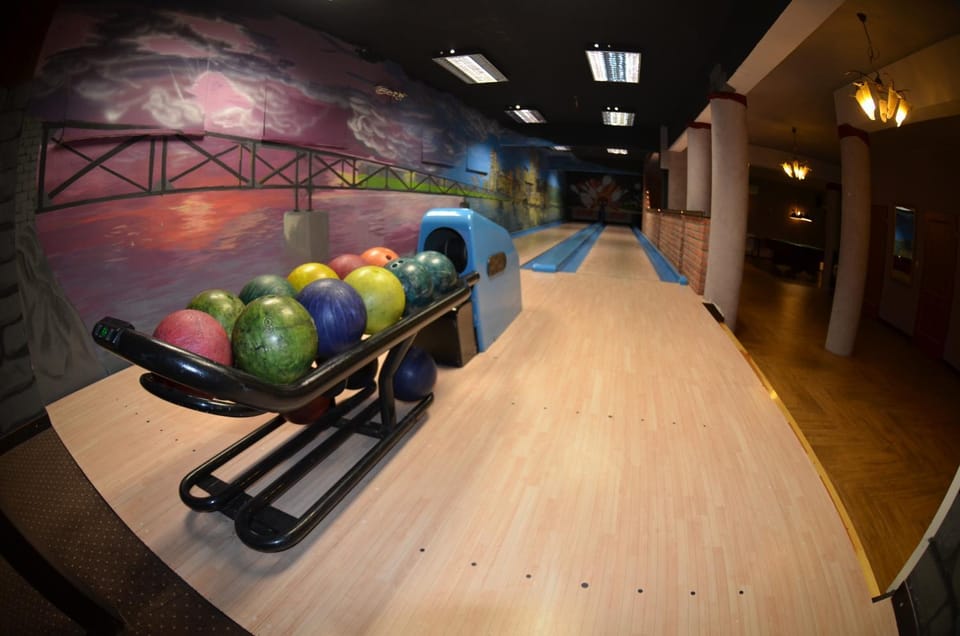 Bowling