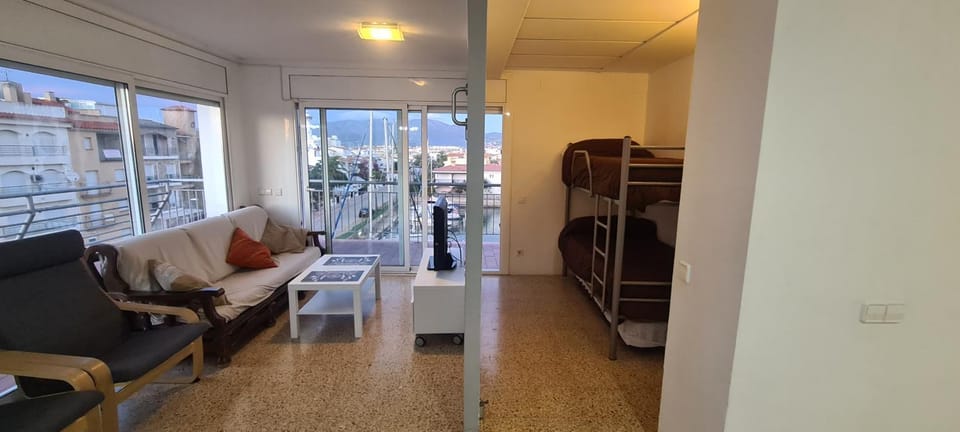 Living room, Bedroom