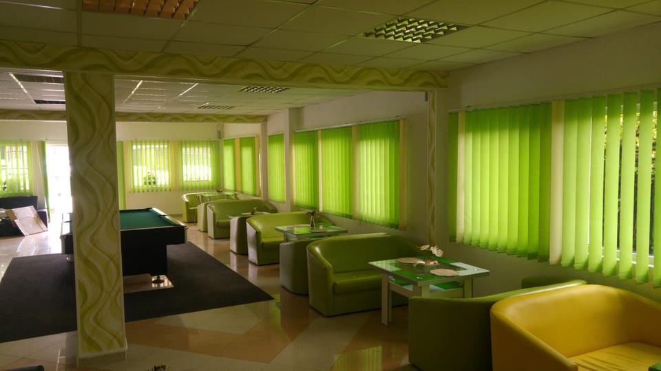 Lounge or bar, Banquet/Function facilities