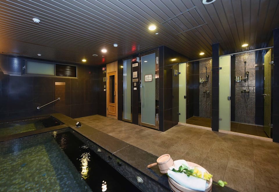 Spa and wellness centre/facilities, Fitness centre/facilities, Area and facilities
