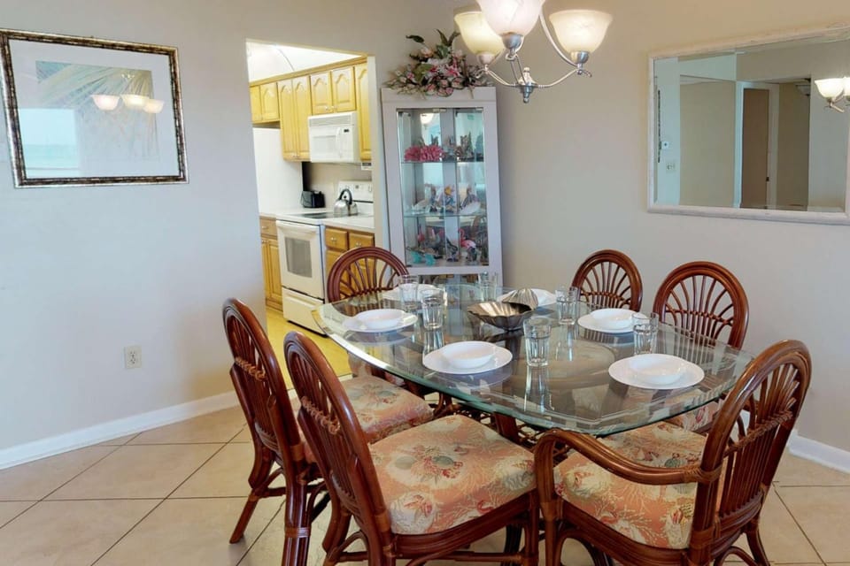 313 - Madeira Norte House in Madeira Beach