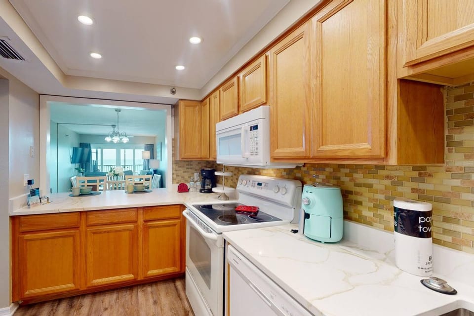 607 - Villa Madeira House in Madeira Beach