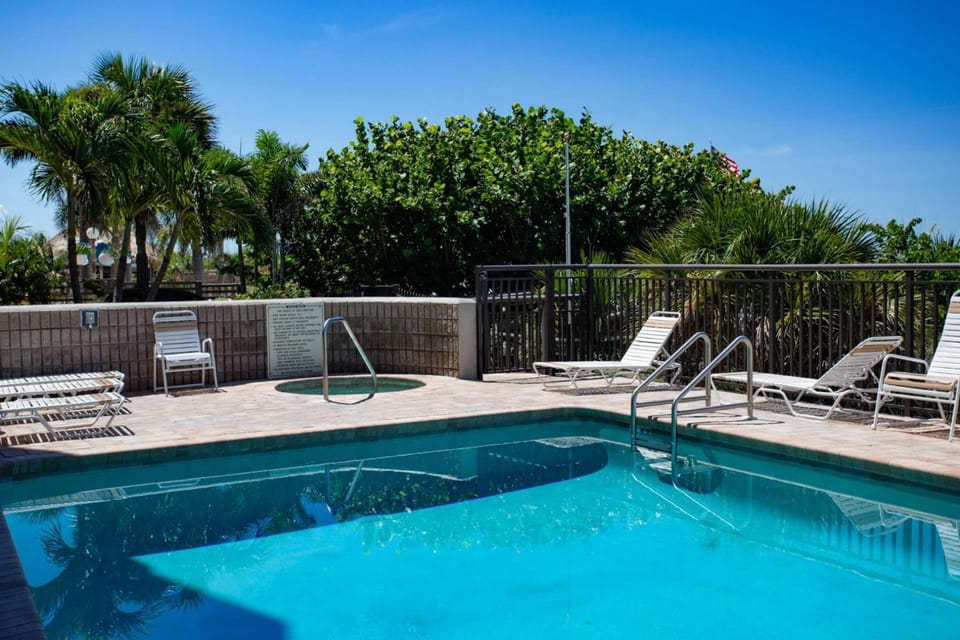 505 - Gulf Strand House in Saint Pete Beach