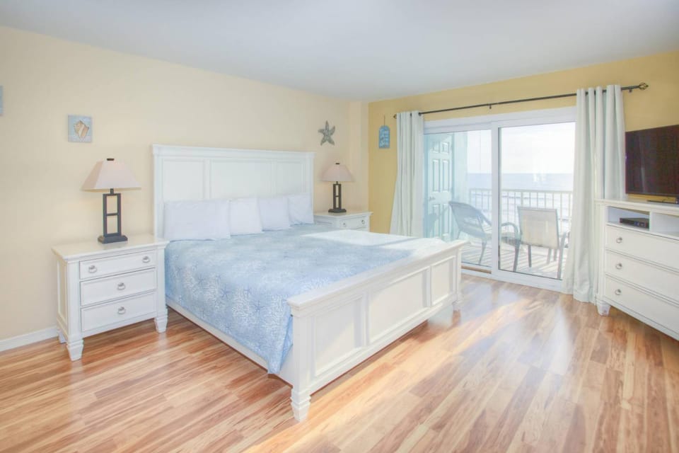 202 - Arena De Madeira House in Madeira Beach