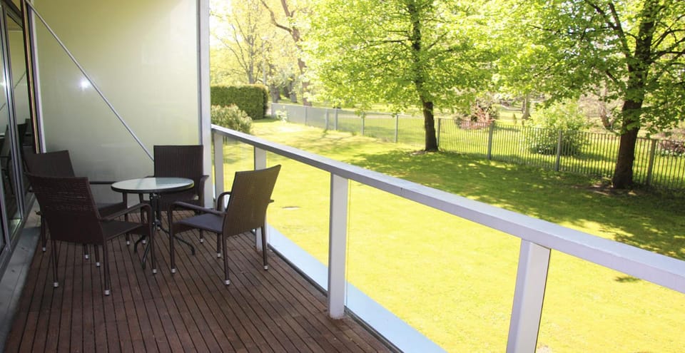 View (from property/room), Balcony/Terrace, Garden view