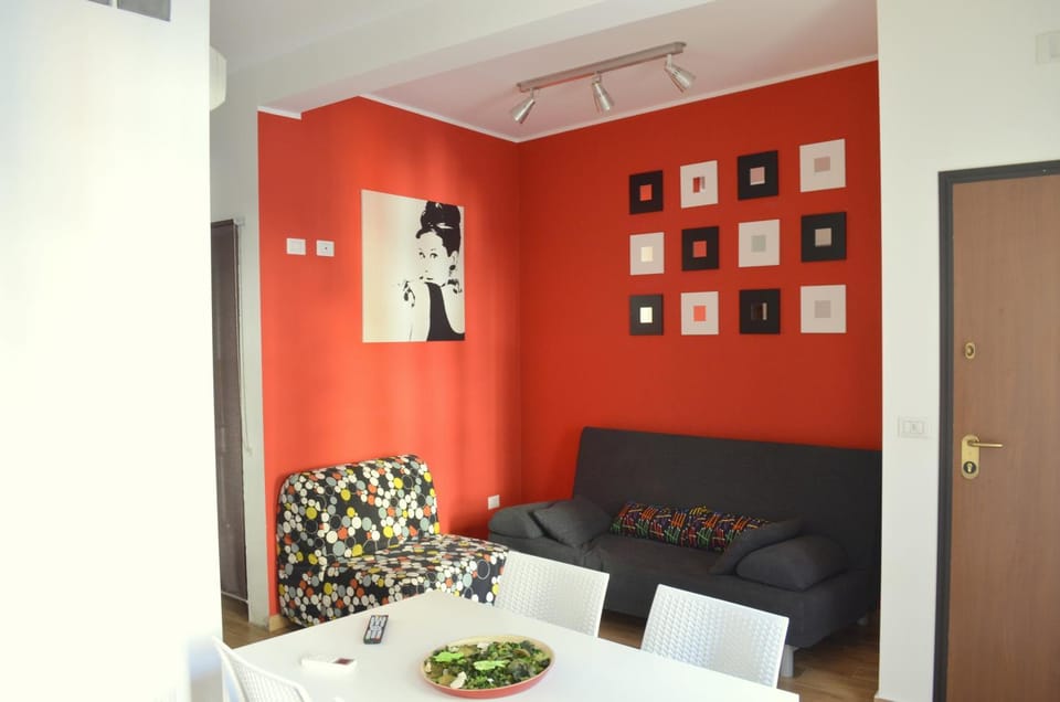 Bed, Living room, Dining area