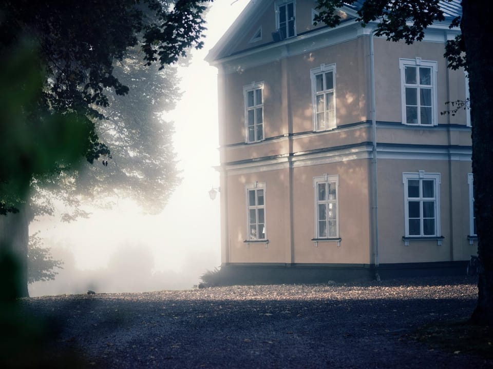 Property building, Sunrise