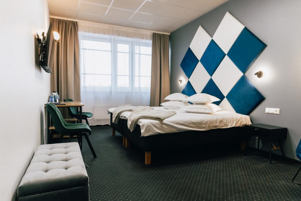 Bed, Photo of the whole room