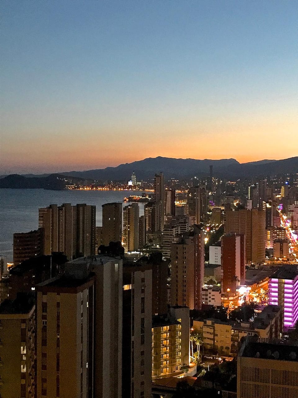 City view, Sea view