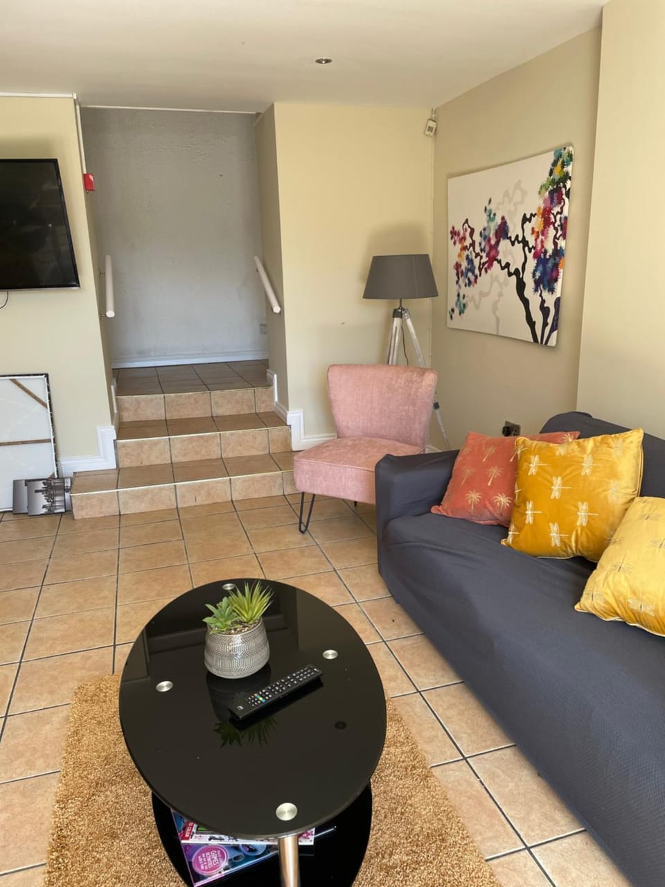 Seating area, Communal kitchen