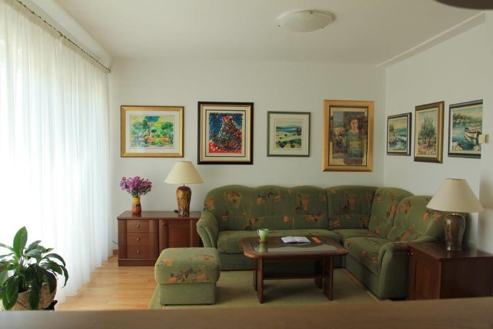 Vila Rojana Apartment in Šibenik-Knin County, Croatia