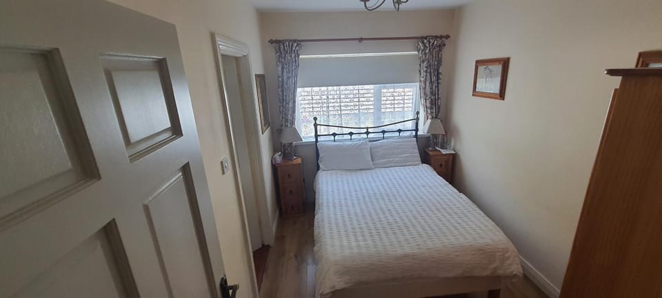 Lough Rynn View Accommodation Accommodation - Room only Bed and Breakfast in Longford