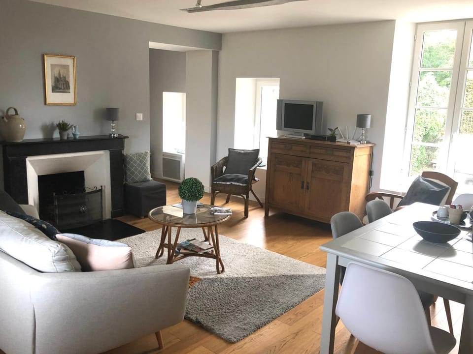 Les Escuries, dépendances du Château Apartment in Normandy