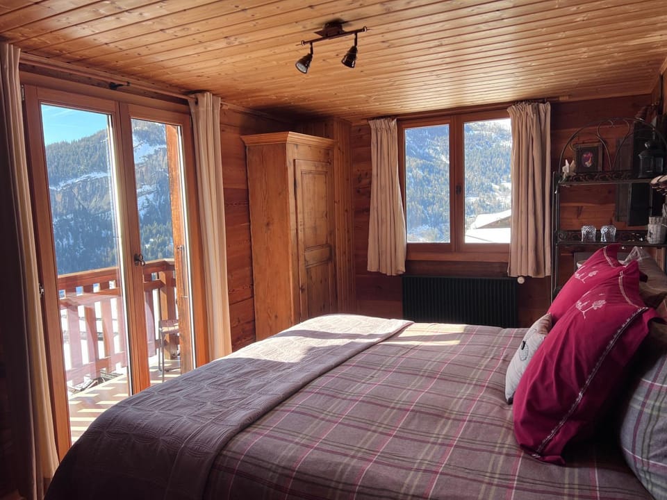 La Demeure des Elfes Bed and Breakfast in Canton of Valais