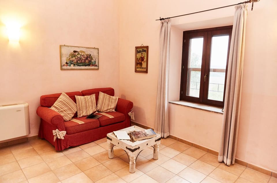 Tenuta Saracone relax tra campagna e mare Country House in Lazio