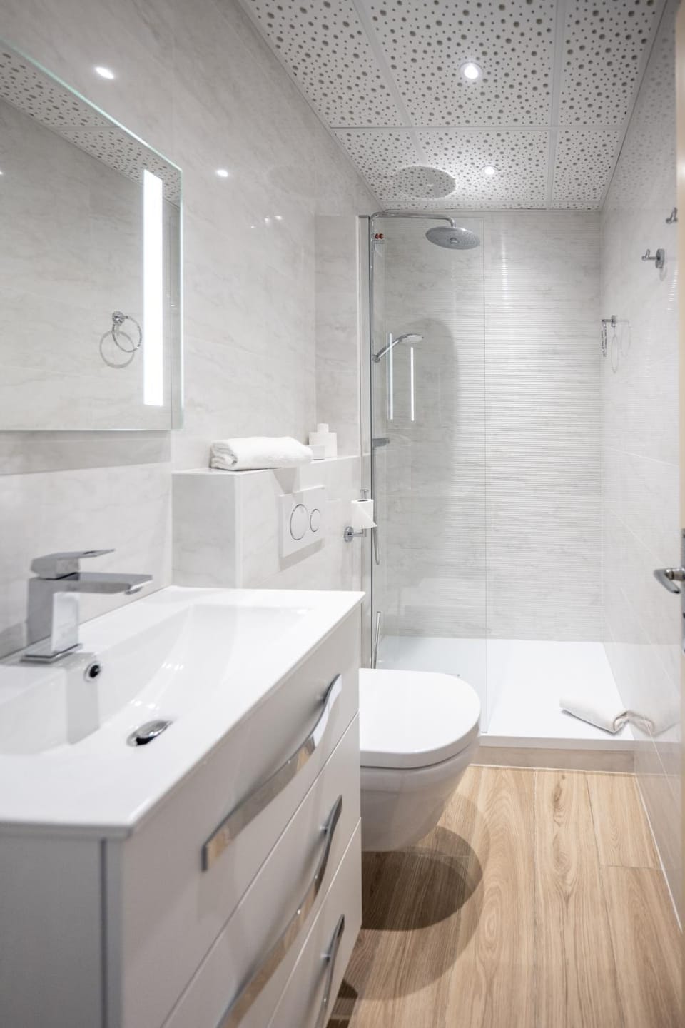 Shower, Bathroom