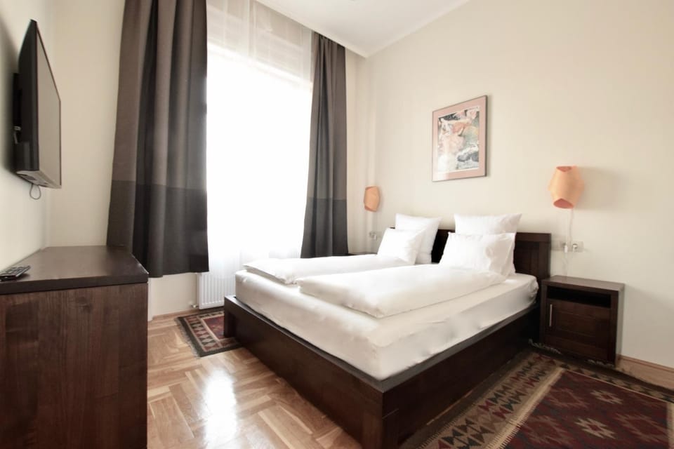 TV and multimedia, Bedroom