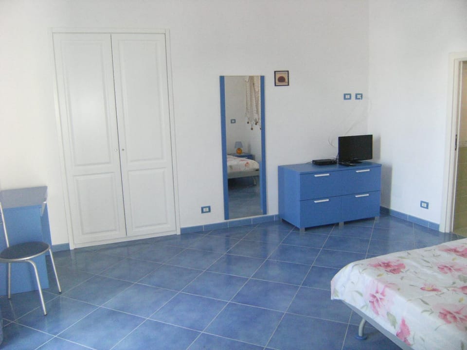 Magi - Begonia Apartment in Ponza