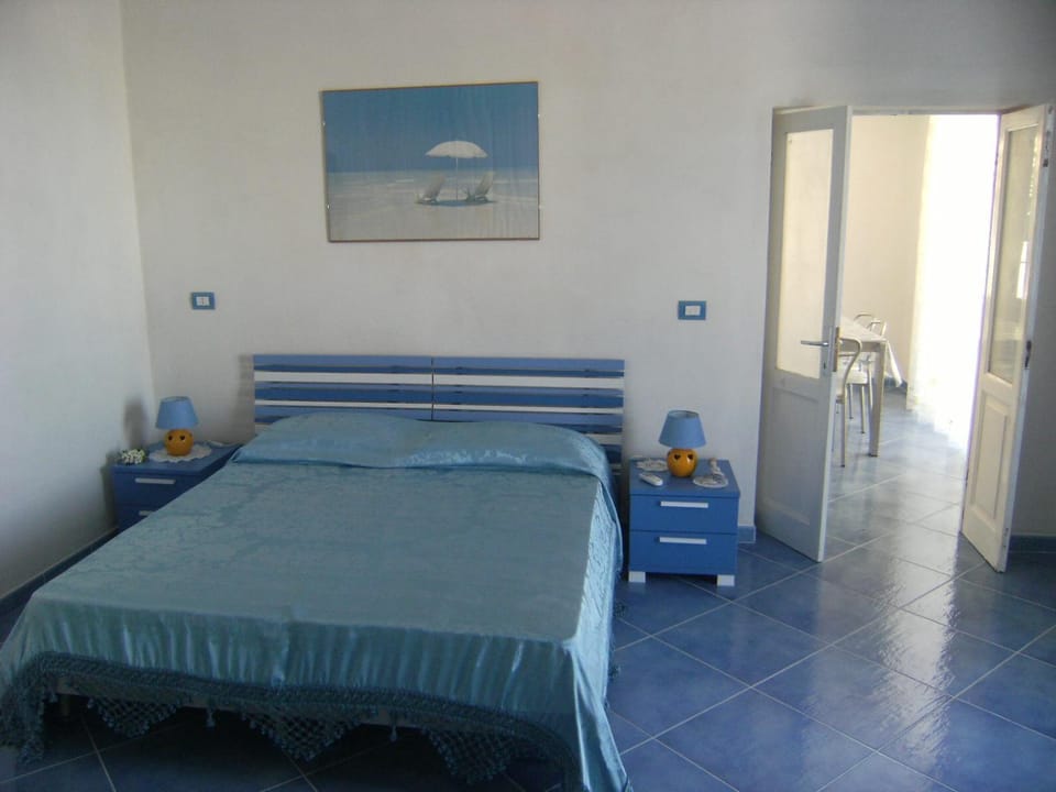 Magi - Begonia Apartment in Ponza