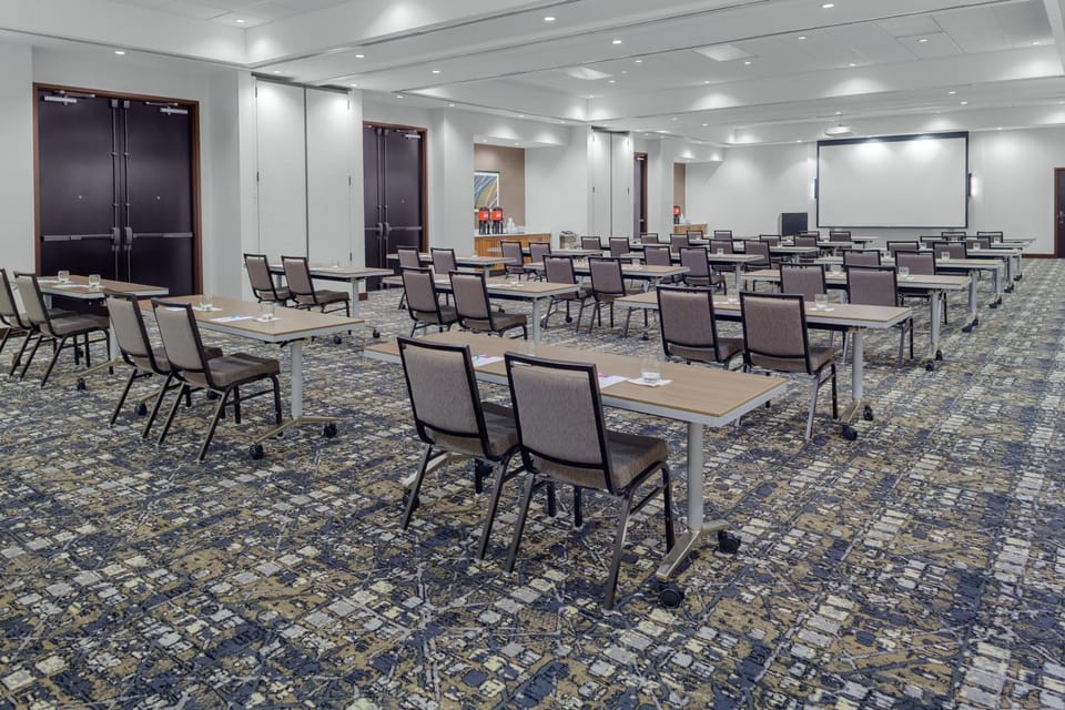 Meeting/conference room