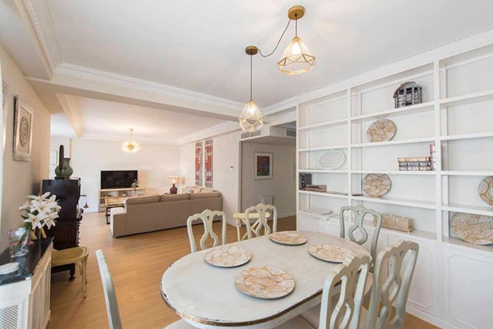 Luxe Castelar 19 Apartment in Seville